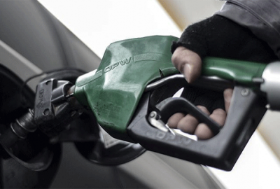 Benzinde 8 kuruş indirim