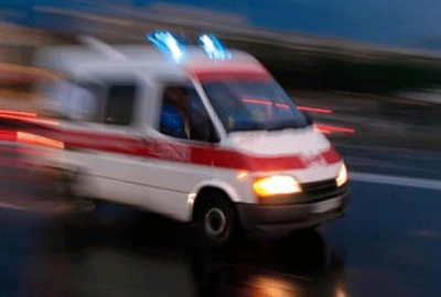 Zırhlı araç ile otomobil çarpıştı: 2 polis yaralı