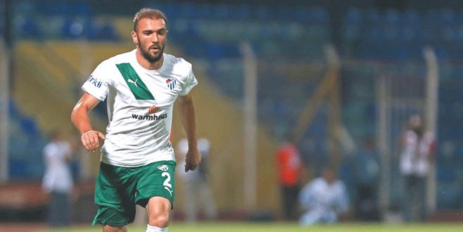 ‘Tekmeye kafa uzatan takımız’