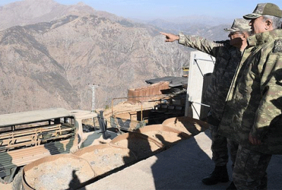 Komutanlar sınır bölgesine gitti