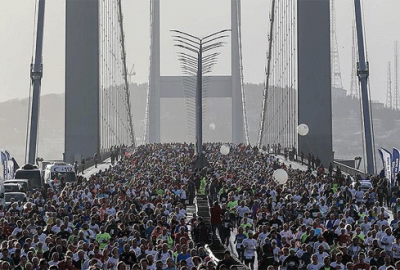 15 Temmuz Şehitler Köprüsü’nde ‘Kahramanlar’ için koştular