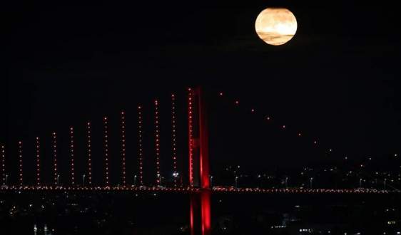 Süper Ay Türkiye’de görüntülendi