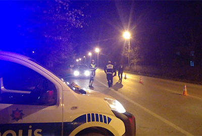 Durakta beklerken silahlı saldırıda öldü