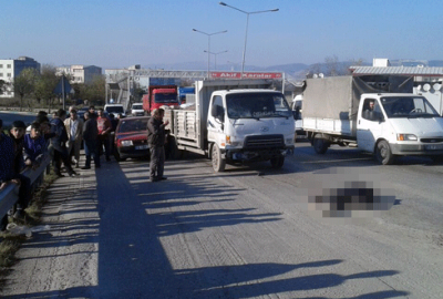 El frenini çekmeyi unutunca canından oldu