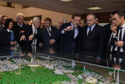 ‘Bursa, Türkiye ekonomisine yön veren bir şehir’