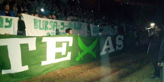 Taraftarlardan Atatürk Stadyumu’na duygusal veda