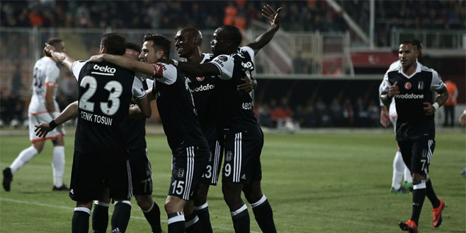 Beşiktaş, Adana’dan üç puanla döndü