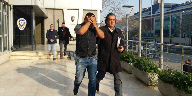 Bursa’da sahte müsteşar yakayı ele verdi