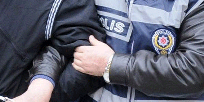 İki canlı bomba yakalandı