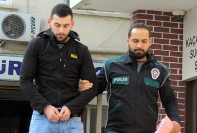 Bursa’da uyuşturucu satıcısı suçüstü yakalandı