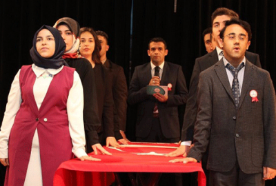 Öğretmenler yemin etti