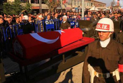 Fırat Kalkanı şehidine gözyaşlarıyla veda