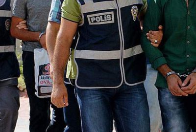 DBP’li Bitlis ve Güroymak belediye başkanları tutuklandı