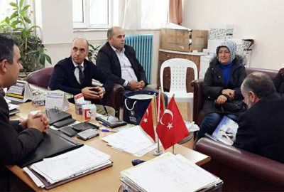 AK Parti’den kitap desteği