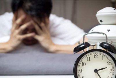 Uzmanlar, 3 aydan uzun süren uykusuzluğun "insomnia" hastalığının haberci olduğunu
