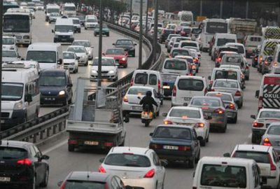 Okul giriş saatine trafik ayarı