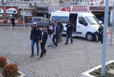 Bursa’da sosyal medya operasyonu: 3 kişi tutuklandı