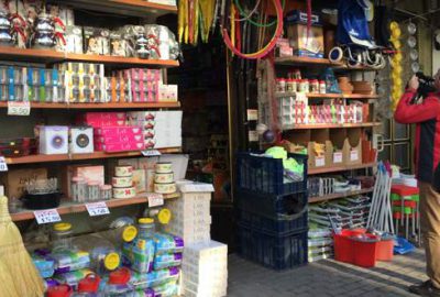 Kadın hırsızlar güvenlik kamerasına böyle yakalandı