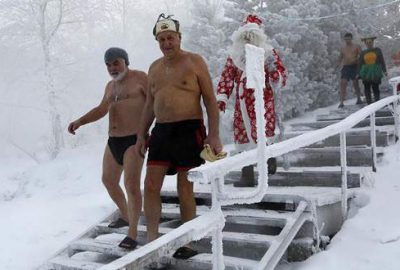 Baykal Gölü’nde Noel kutlaması