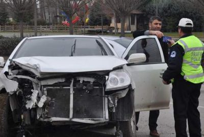 50 metre savruldu, burnu kanamadan çıktı