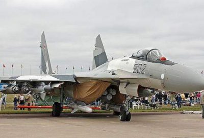 Çin, Rusya’dan ilk savaş uçağını teslim aldı
