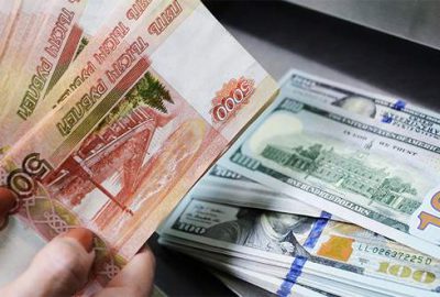 2016’nın yıldızı ruble