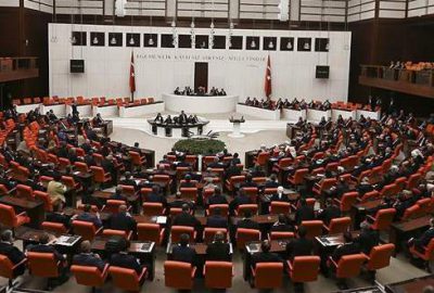 Anayasa değişiklik teklifinin 6. maddesi kabul edildi