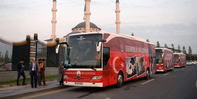 Demokrasi turlarında sıra öğrencilerin