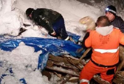 Bursa’da ahır çöktü, 50 hayvan telef oldu