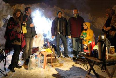Yılbaşı öncesi Uludağ’da kar üstünde mangal keyfi