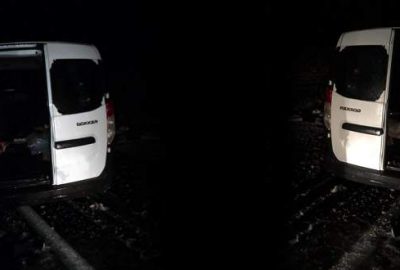 Kar maskeli soyguncular yol kesip 8 kilo altını alıp kaçtı