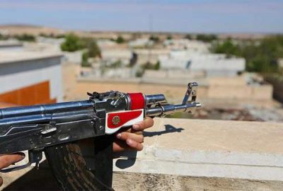 Terör örgütü PYD göstericilere saldırdı