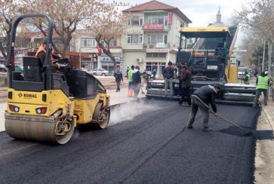 İznik ilçe merkezindeki yol çalışmalarında sona gelindi