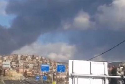 Fabrika deposunda büyük yangın