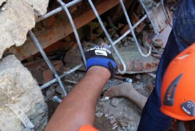 6.5 büyüklüğünde deprem! 25 ölü