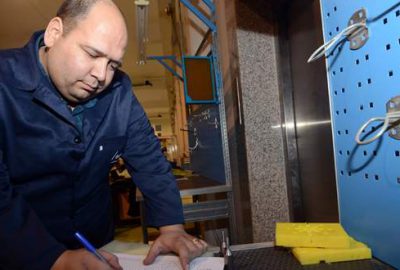 Suriyeli doktor ve avukat meslek edindirme kursunda