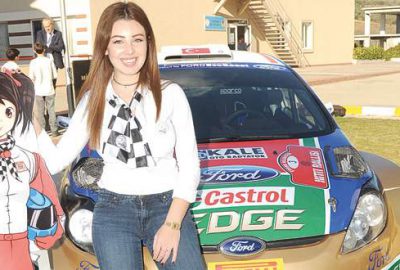 Dizi setinden ralli pistine