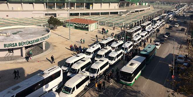 Bursasporlu taraftarlar İstanbul’a akın etti