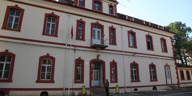 Asırlık eğitim çınarına Büyükşehir desteği