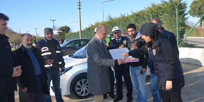 Polislere baklavalı destek