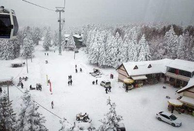 Uludağ’da kar kalınlığı yarım metre