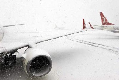 Hava ulaşımına kar engeli