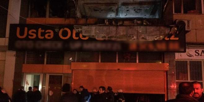 Bursa’da HDP binasını ateşe verdiler!
