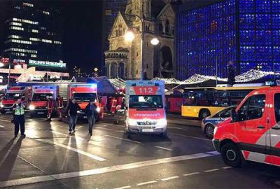 Berlin’de kamyon pazar yerine girdi!