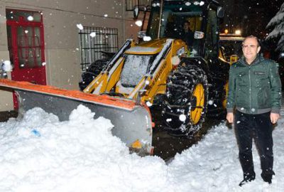 Yıldırım’da 24 saat kar seferberliği