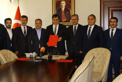 Öğrenci yurdu için imzalar atıldı