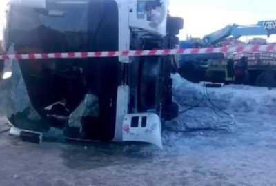 Öğrenci servisi devrildi: 2 ölü, 41 yaralı