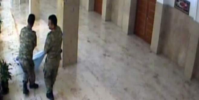 Darbeci binbaşının öldürülme anı güvenlik kamerasında