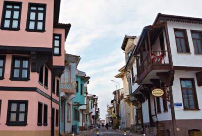 Girit Mahallesi’nde değişim başlıyor