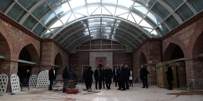 Hançerli Fatma Sultan Medresesi gün sayıyor